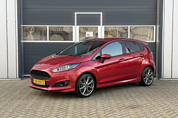 Ford Fiesta 1.0 EcoBoost ST Line | Parkeer sensoren | Airco | Climate |