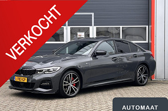 BMW 3 Serie 330e eDrive Edition M sport | Head Up | Pano | LED | Individual | Camera | NAP |
