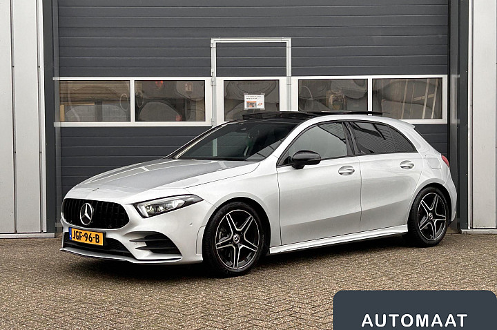 Mercedes-Benz A-Klasse 180 Business Solution AMG | Pano | Sfeer | Stoel met geheugen | Camera |