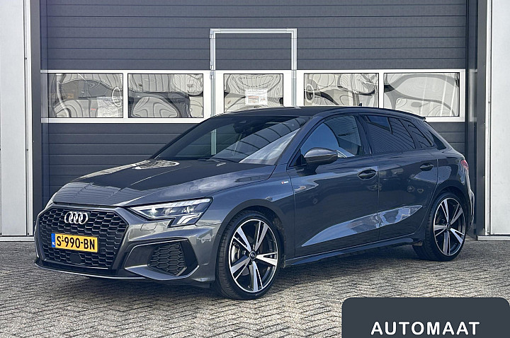 Audi A3 Sportback 30 TFSI S edition | S line | Keyless | Virtual | ACC | Stoel verwarming |