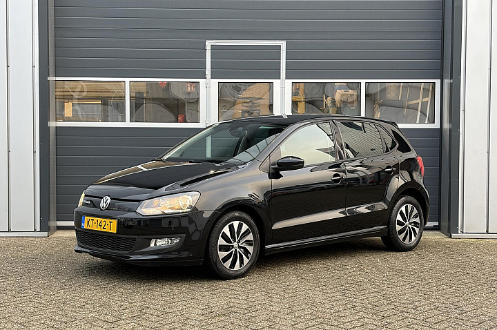 Volkswagen Polo 1.0 BlueMotion | Parkeer sensoren | Camera | Climate | lichtmetaal |