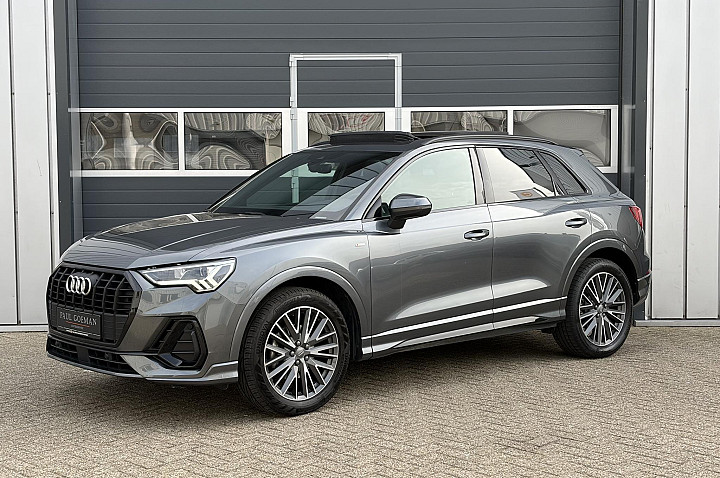 Audi Q3 35 TFSI S Line | Panoramadak | B & O | Camera | Sfeer verlichting |