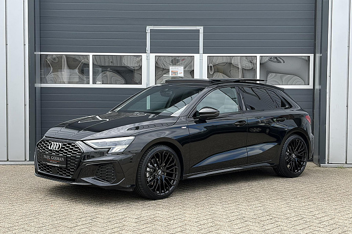 Audi A3 Sportback 35 TFSI 3x S Line edition | Pano | B&O | Camera | Elek stoelen | 19 inch |