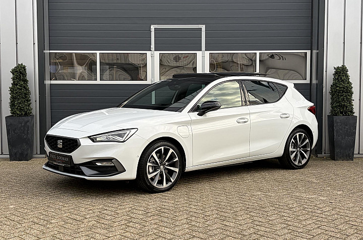 Seat Leon 1.4 TSI eHybrid PHEV FR Business Intense | Pano | Virtual | Camera | LED | Elektrische Stoel | Sfeer