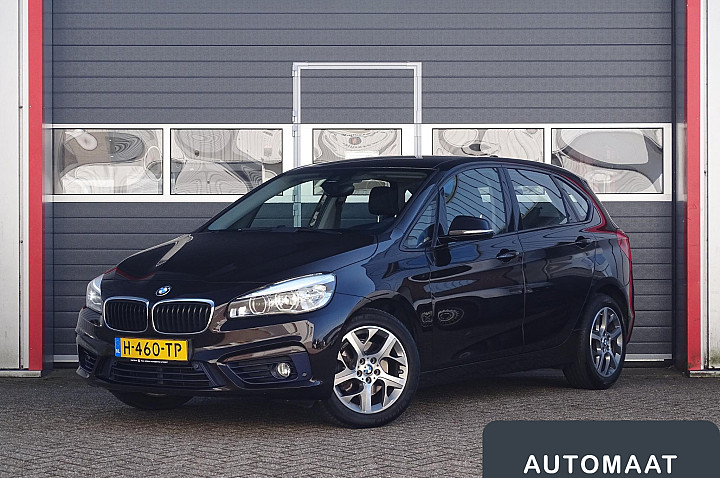 BMW 2 Serie Active Tourer 218i High Executive | Camera | Parkeer sensoren | Elek stoelen |