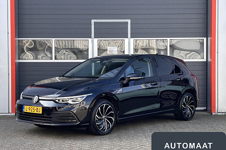 Volkswagen Golf 1.0 eTSI Life Business | LED | Stoel verwarming | Elektrische stoel |